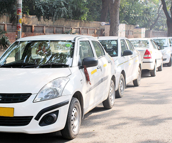 Ratnagiri to Ahmedabad taxi booking